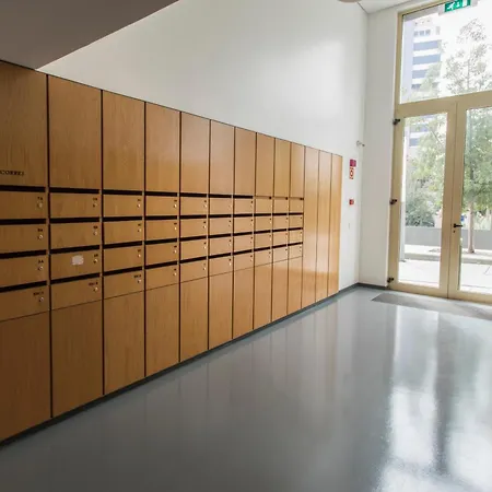 Entrecampos Apartamento *