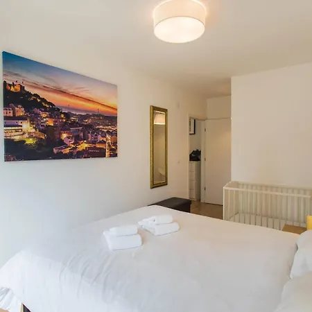 - Entrecampos Apartment Lissabon